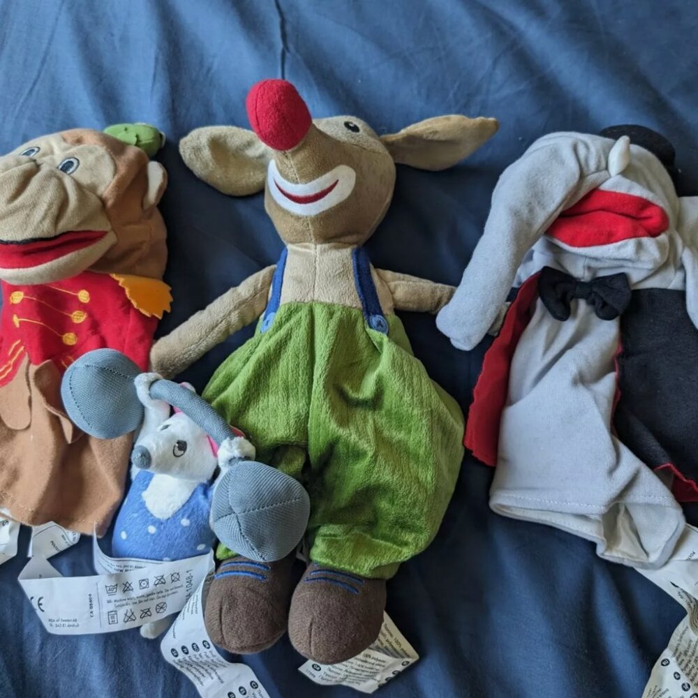 IKEA KLAPPAR CIRKUS Lot 4 Items New with tags 2 Puppets 2 Plushies